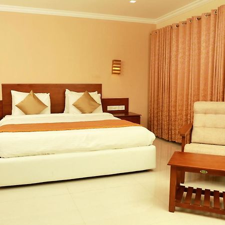 Ktdc Grand Chaithram Thiruvananthapuram Exterior photo